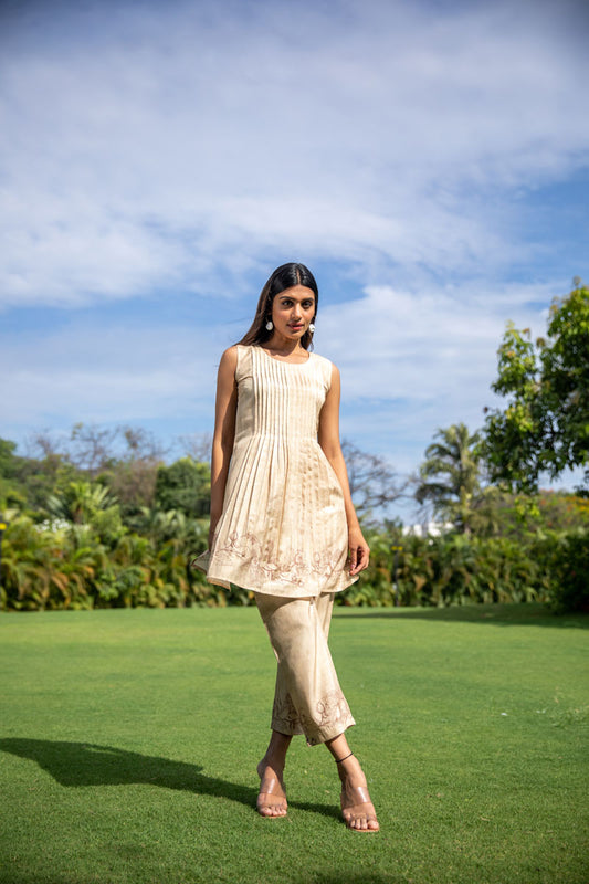 Vintage Vines Sleaveless Set - Yuvani