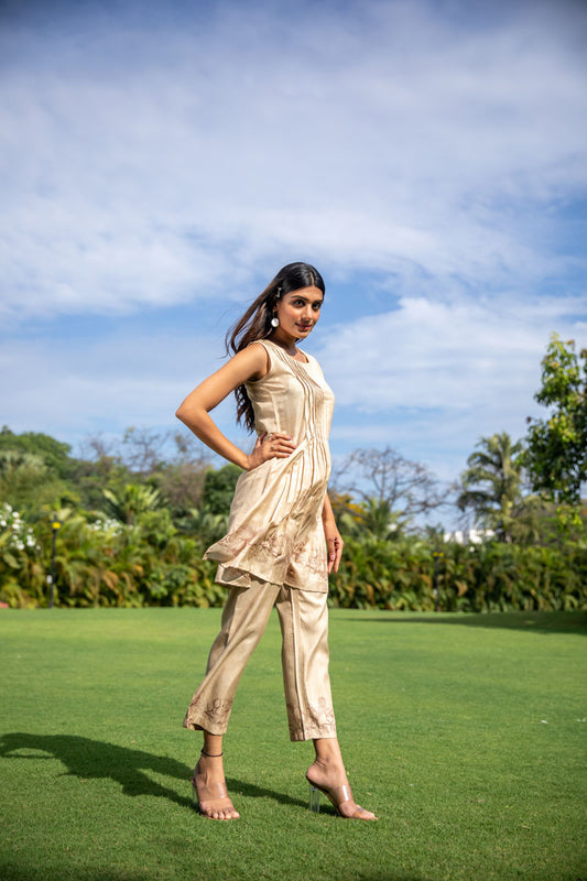 Vintage Vines Sleaveless Set - Yuvani