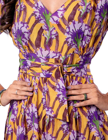 Aesthetically Pleasing Belt Dress - Yuvani